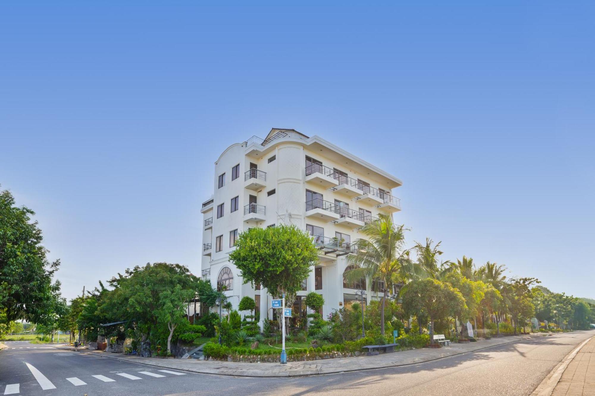 Jm Hoi An Beach Hotel - Free Shuttle Car To Old Town Exterior photo